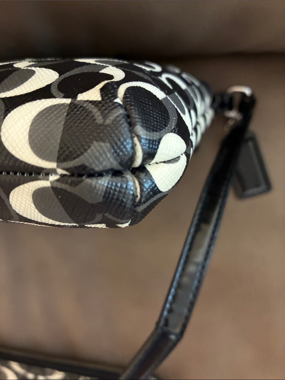 Coach Dream C Black and Cream Signature Zip Wallet, Crossbody and Satin Dust Bag - Picture 14 of 16